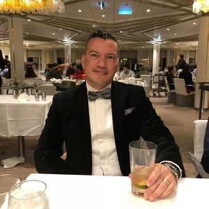 Meet your Posher, Jonathan